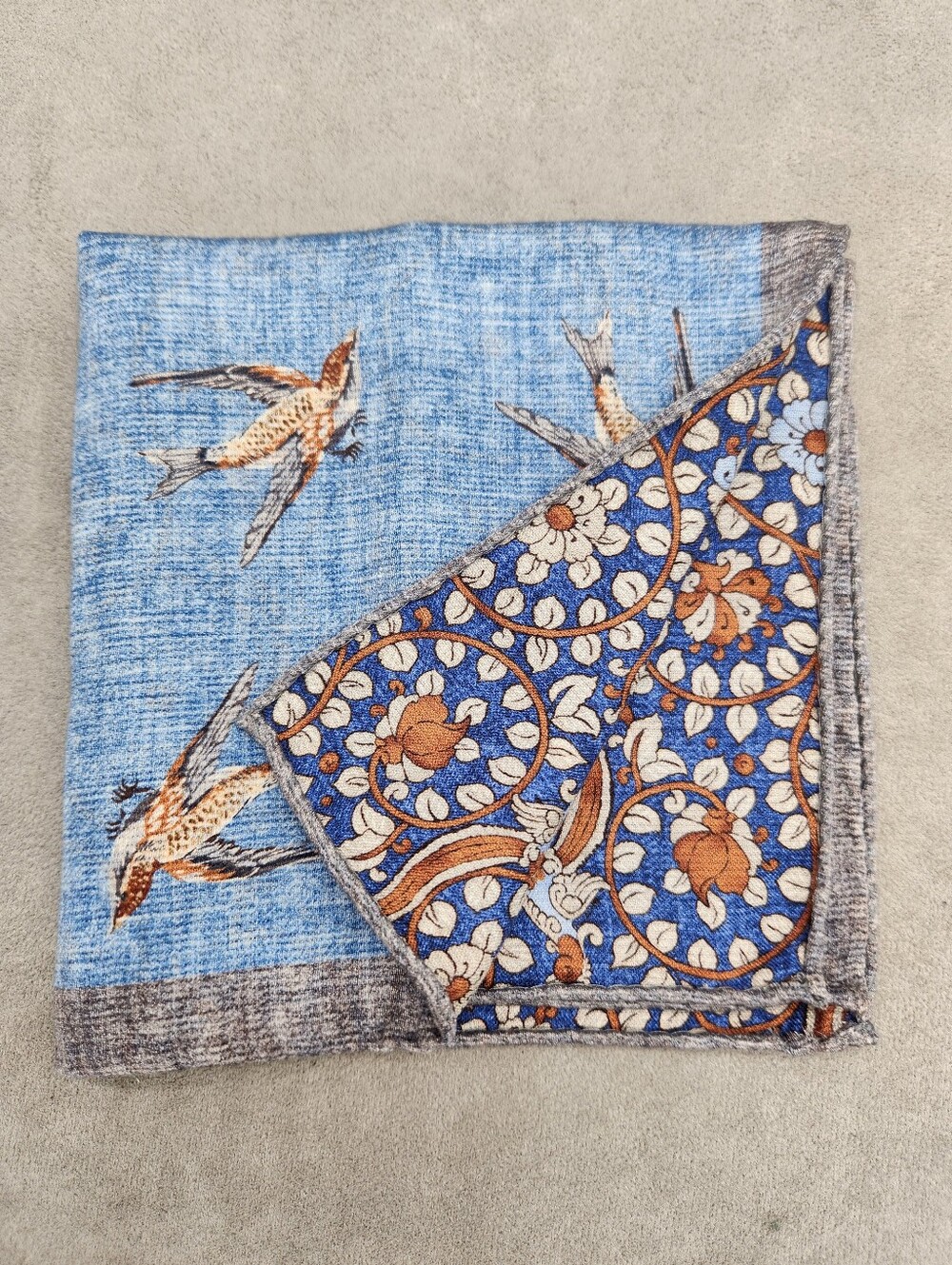 Cremieux Pocket Square Blue Floral Birds 100% Wool Pochette Doublesided New $40